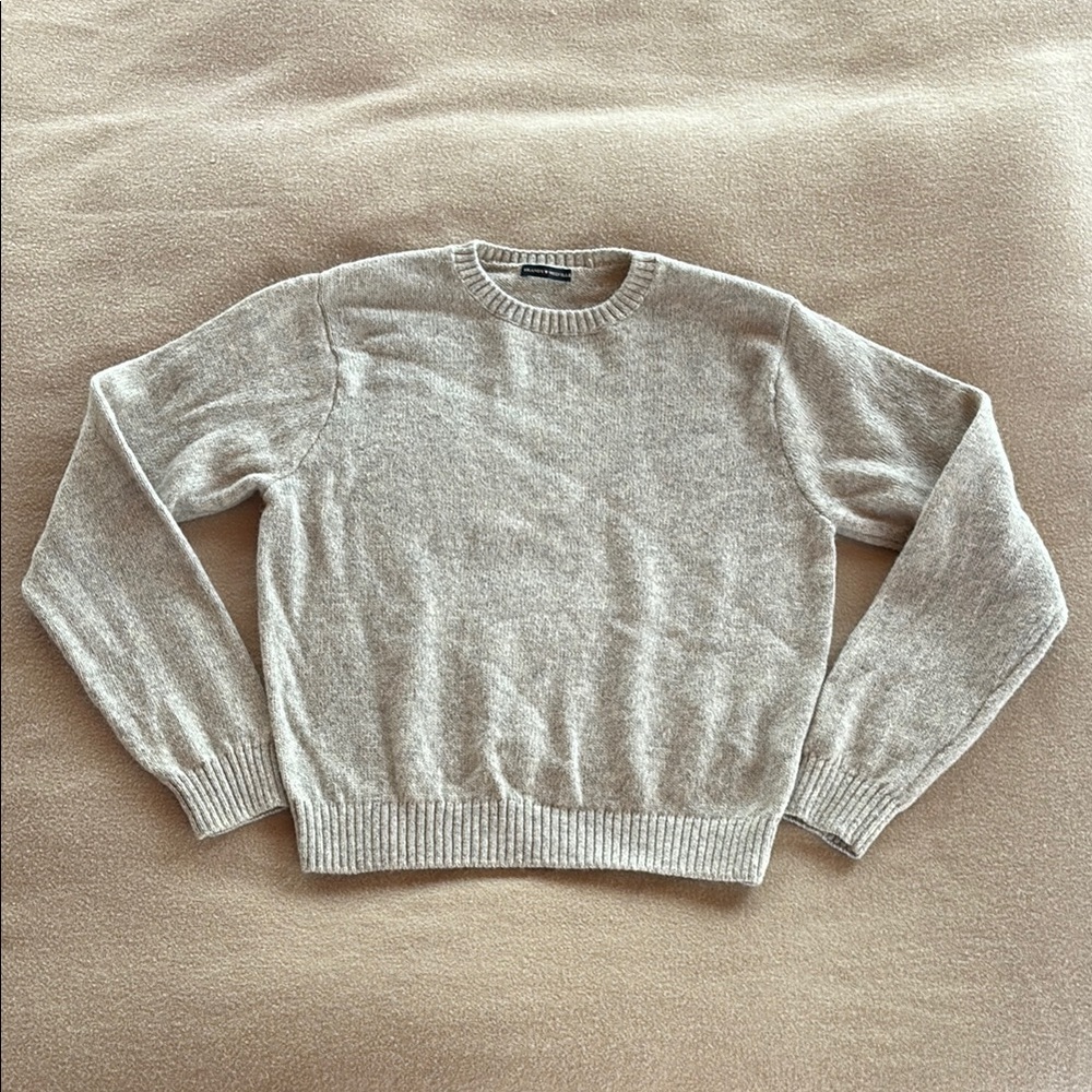 Woolen Pullover - image 1